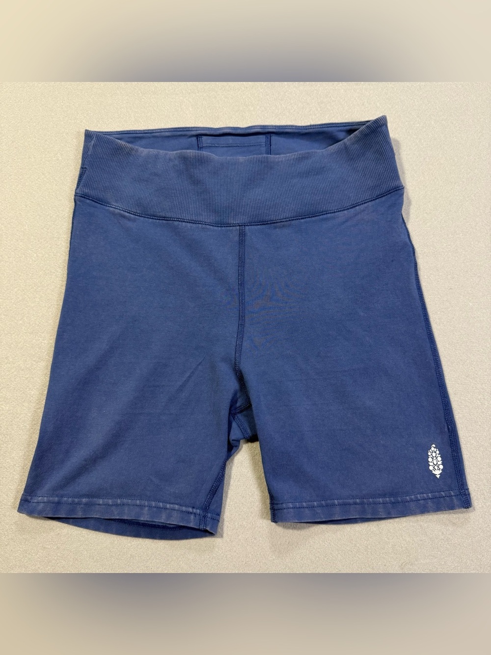 Free People Movement Blue Distressed High Rise Biker Shorts Women’s M Athletic